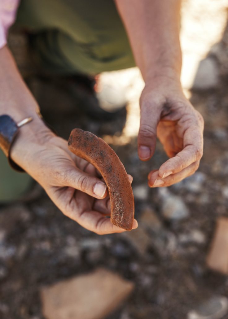 Archaeologist Petroula 5927 MASTER