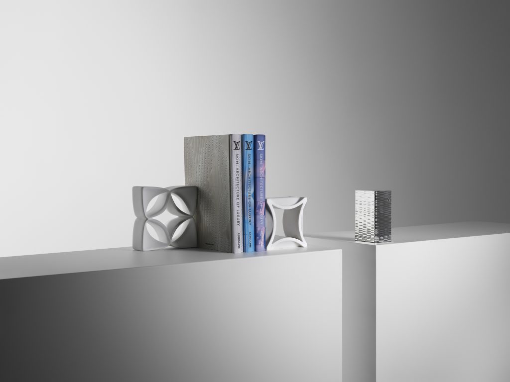 BOOKENDS STUDIO LOUIS VUITTON LACOMBE 1024x768 1
