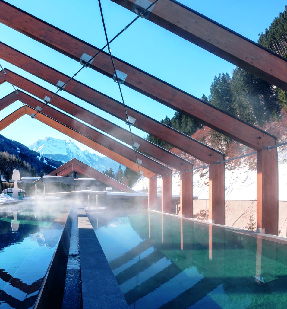 END 1 TITEL CH101879 Edit luggi a 952x1024 1