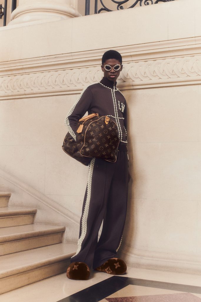 LOUIS VUITTON MENS SPRING SUMMER 2024 IMAGE 2 683x1024 1