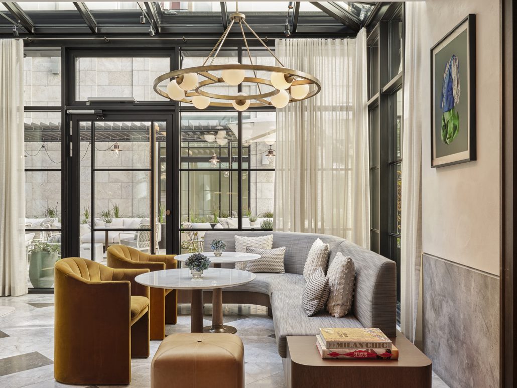 Rosewood Munich Wintde Lovatti 2MB