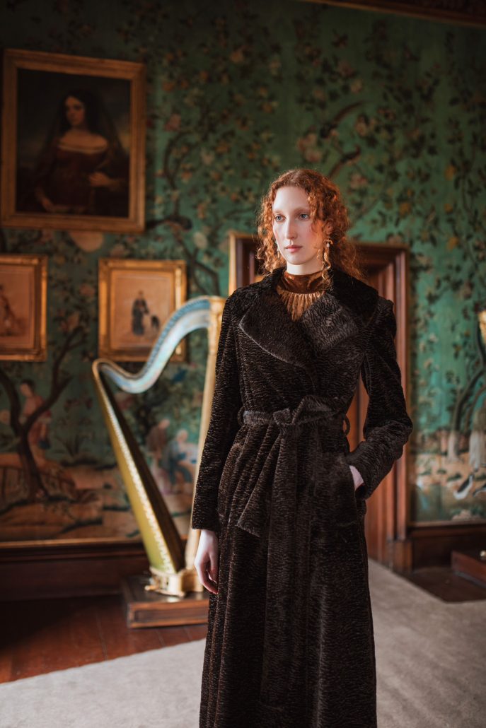 Sinclair Coat dark chocolate