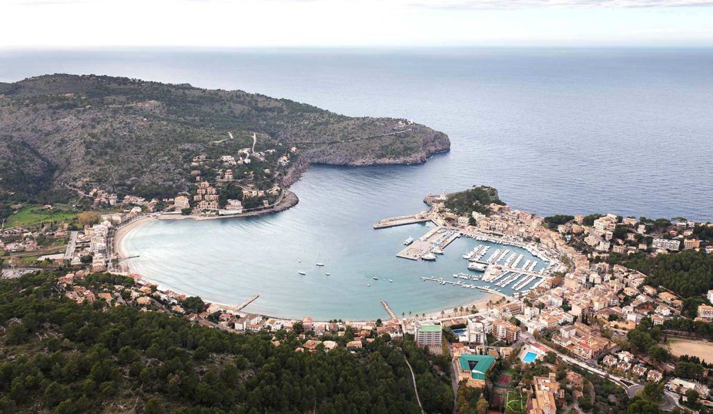 03 Playa de Port de Soller © fincallorca 1024x594 1