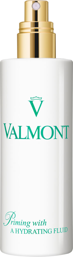 4 PRIMING WITH A HYDRATING FLUID 150ML