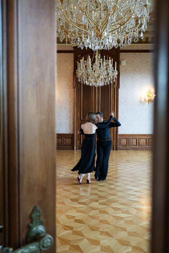 Almanac Palais Vienna Dance Performance Tony Gigov Photography 1 1