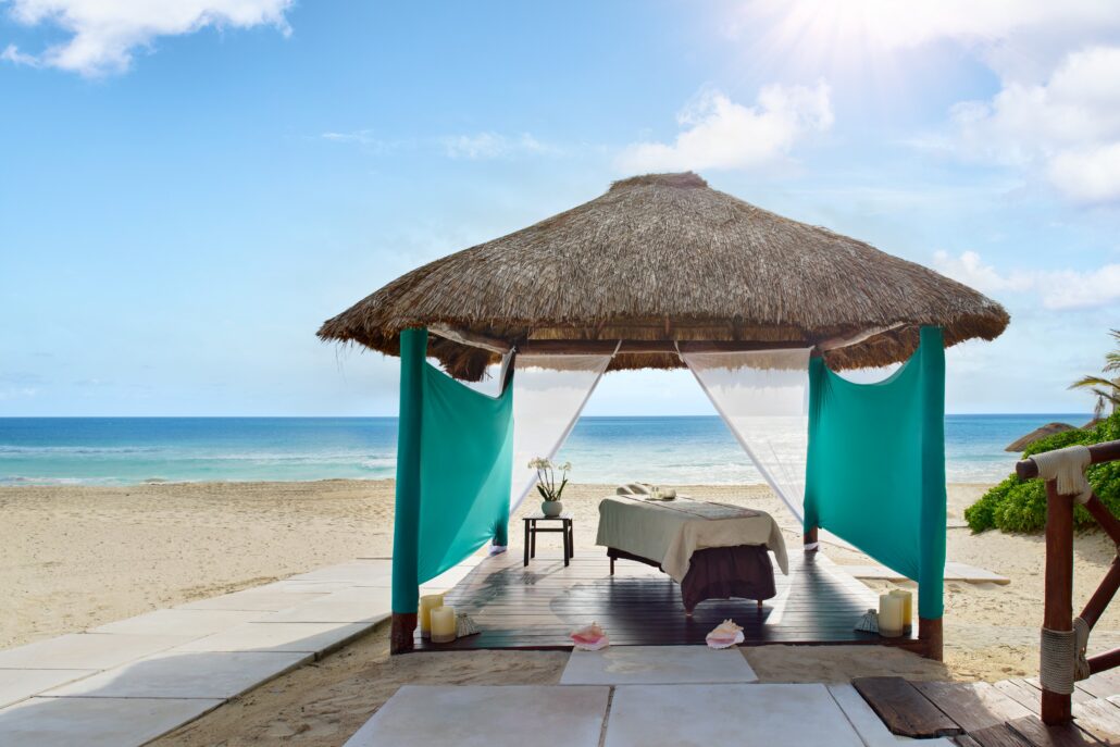 4. Kempnski Hotel Cancun Massage Cabin Beach