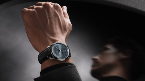 500 2024 q1238480 mut wristshot 1 srgb 16 9