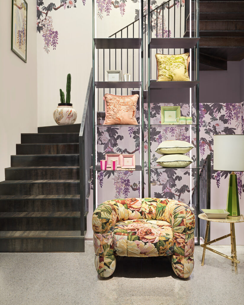 ETRO HOME INTERIORS SET UP BOUTIQUE ETRO HOME VIA PONTACCIO 3