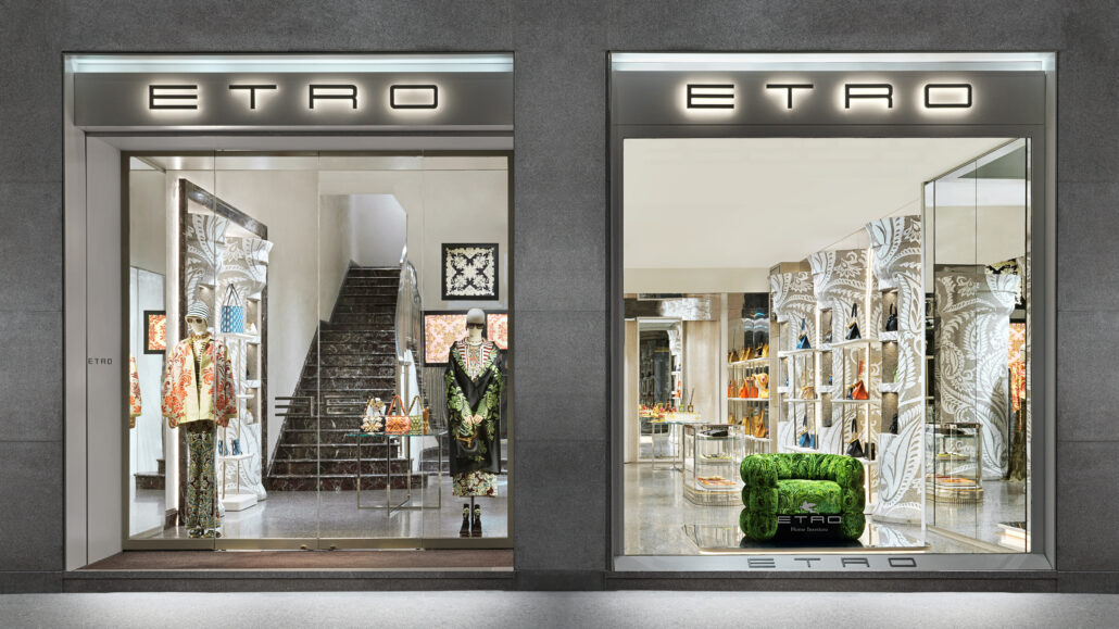 ETRO HOME INTERIORS SET UP BOUTIQUE ETRO VIA MONTE NAPOLEONE 1