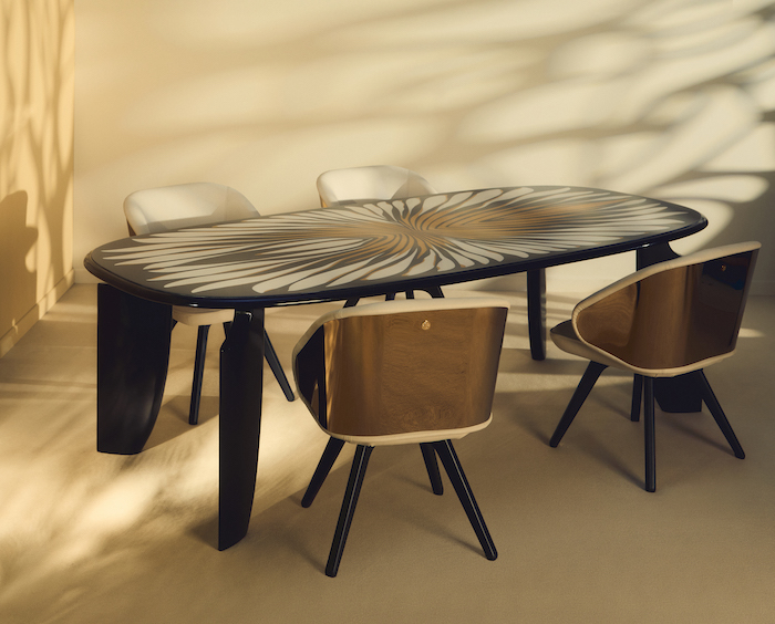 TAVOLO RAY OF GOLD 0005 4sedie Kopie