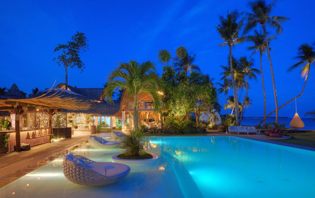 The Set Collection Nay Pal Hideaway night