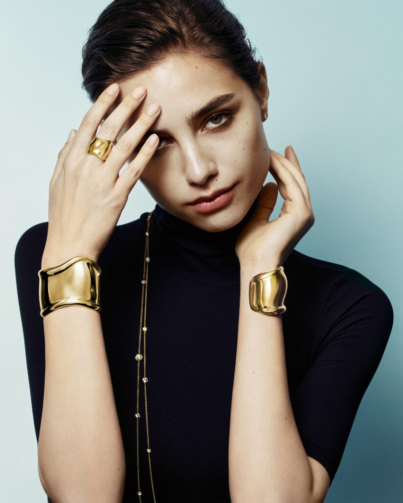 Tiffany Co. Elsa Peretti With Love Since 1837 7