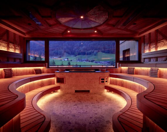 mountain fire hot sauna c michael huber hotel quelle nature spa resort