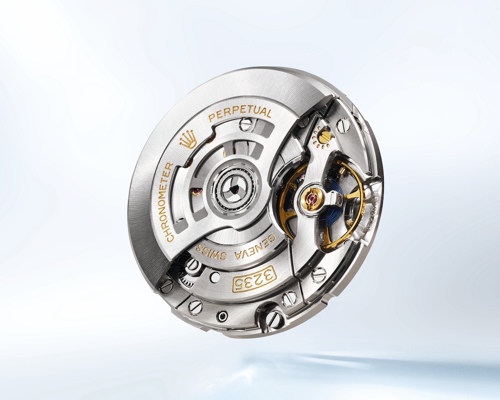 movt3235 d 2210uf 001 recto