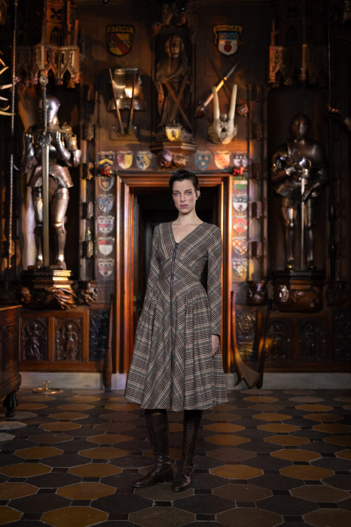 73 Dress Getaway Lodge Look Lena Hoschek PAP AW2425 Aida Dapo highres