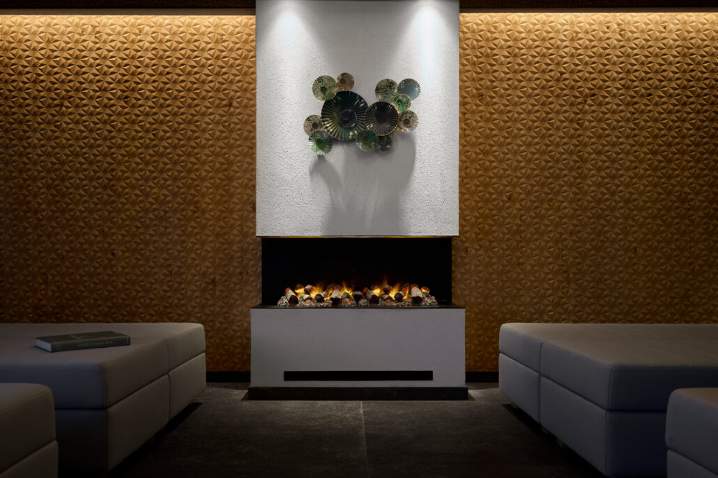 ACHJD P0003 Lobby With The Fireplace