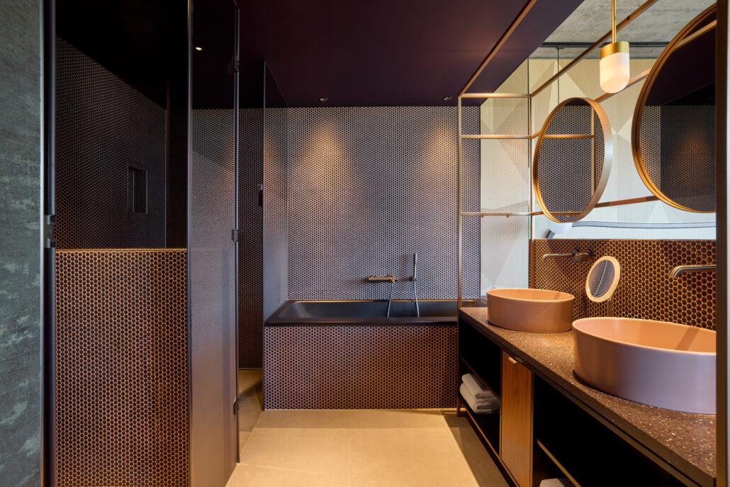 ACHJD P0037 Bathroom Guestroom 2