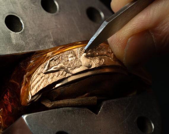 AC LC LTD Ode to Chronos 9890C 000R 202C Case Middle Engraving MO