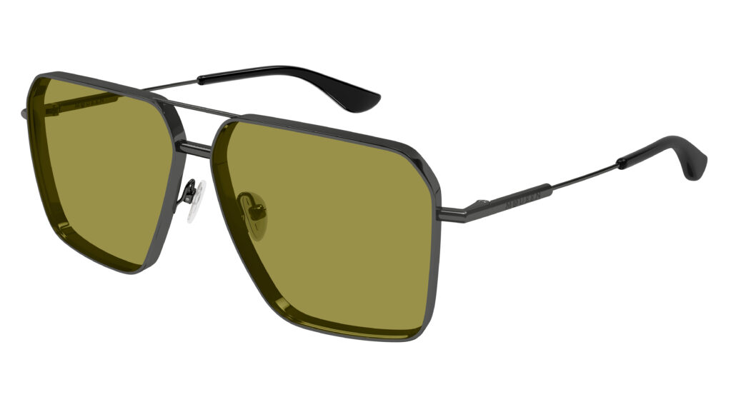 Alexander McQueen SS25 AM0500S 004 Cat