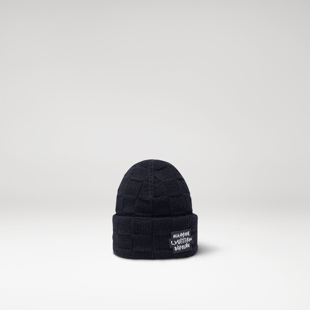 LOUIS VUITTON CRUSH BEANIES PEARLS SHOW SS24