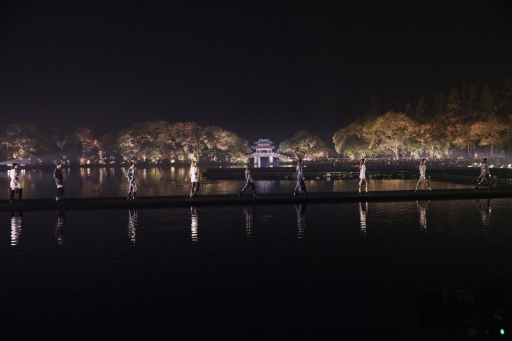 chanel 2024 25 metiers dart show finale copyright chanel 19 LD