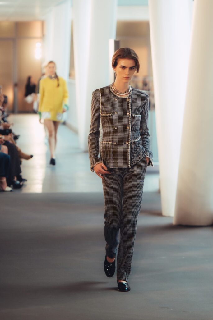 chanel 25c replica in hong kong show ambiance copyright chanel 10 LD