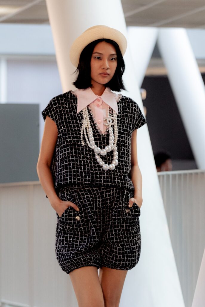 chanel 25c replica in hong kong show ambiance copyright chanel 49 LD