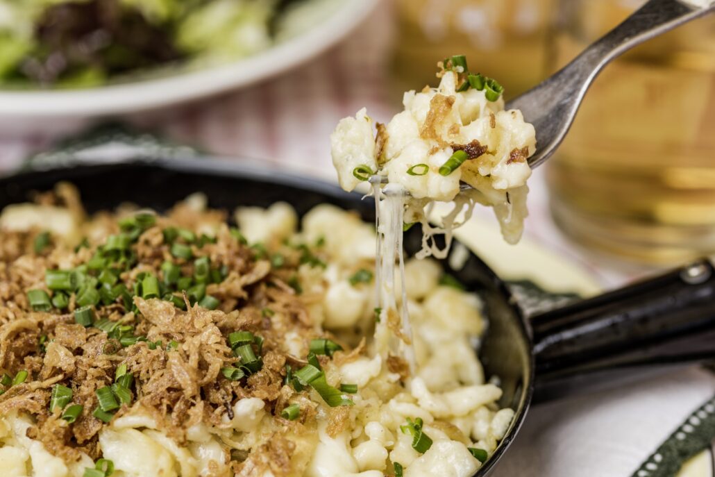 kasnocken auf der alm geniessen ebners waldhof