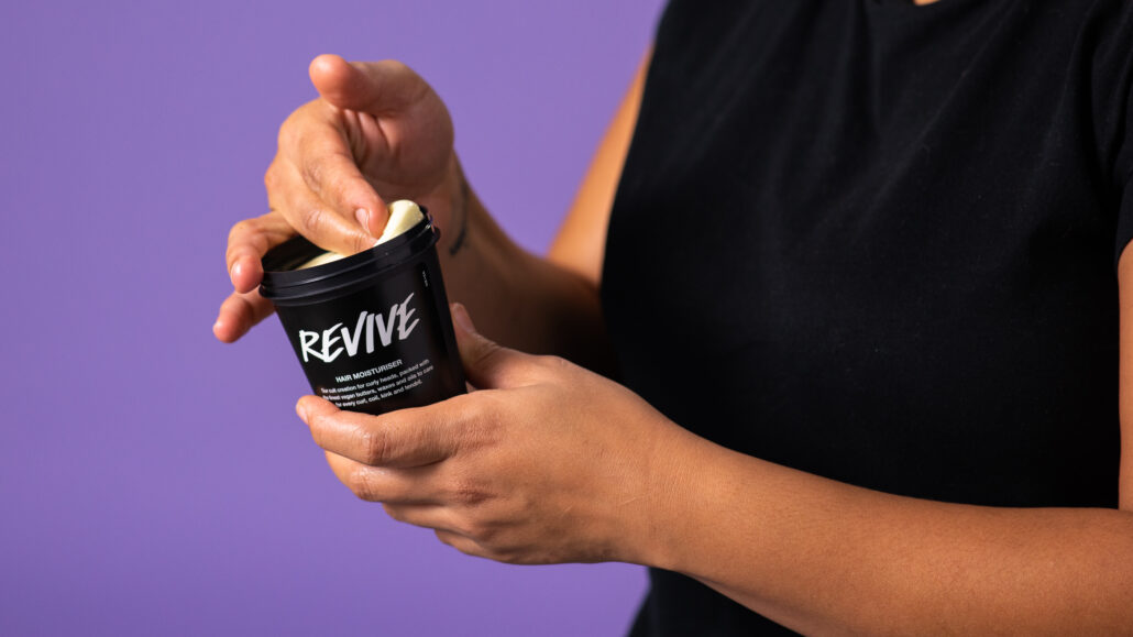 revive hair moisturiser hero image 2020 1