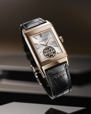 500 jaeger lecoultre reversotributeduofacetourbillon levitation recto 4 5