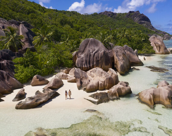 Raffles Seychelles Lifestyle Excursions Beach Couple