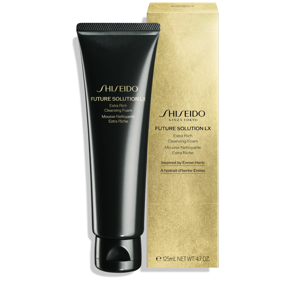 SFSLX SS25 Revamp EXTRA RICH CLEANSING FOAM S With Carton 10121255301 RGB Web 2000px 350dpi 1