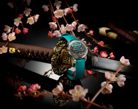 J0135270341 TOURBILLON SKELET SAPPHIRE BUSHIDO AMBIANCE