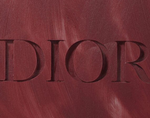 M076 ROUGE MATTE VEIL 25 P07A texture