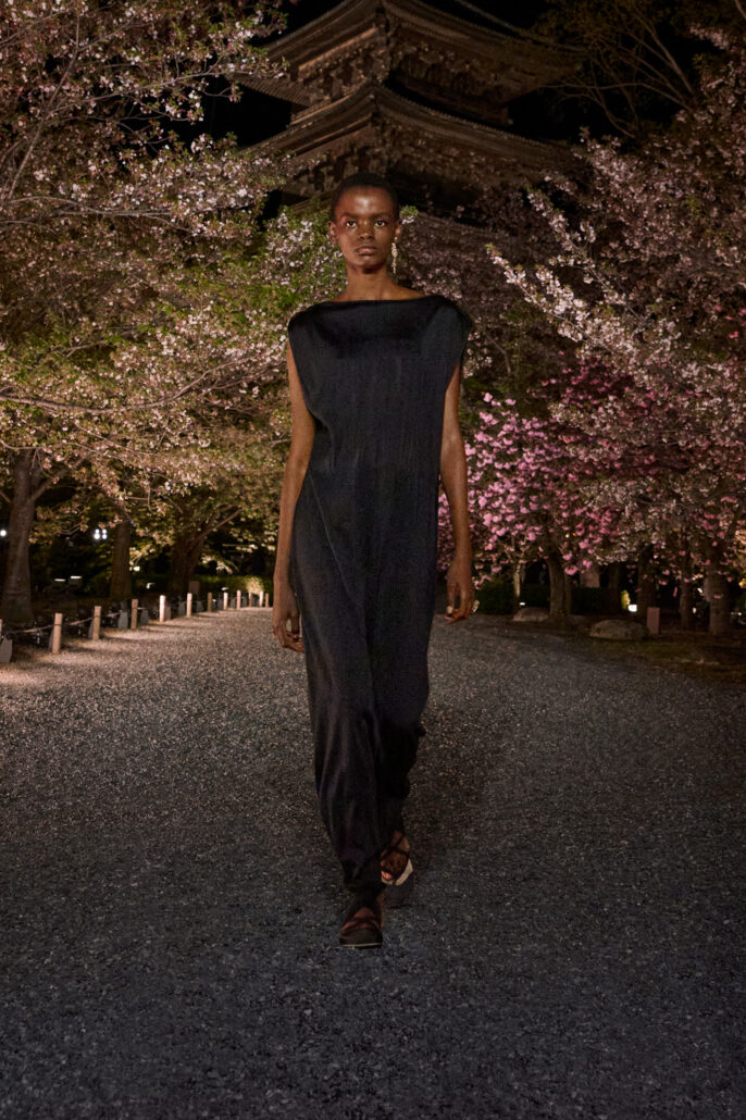 DIOR W RTW FALL25 KYOTO LOOK 06