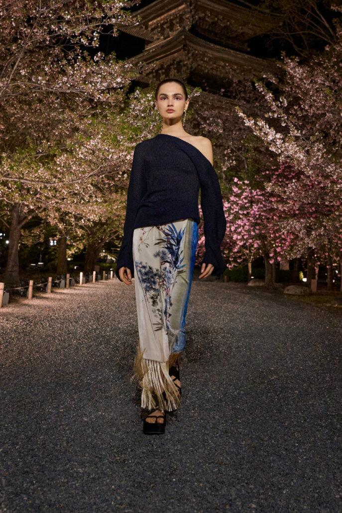 DIOR W RTW FALL25 KYOTO LOOK 15