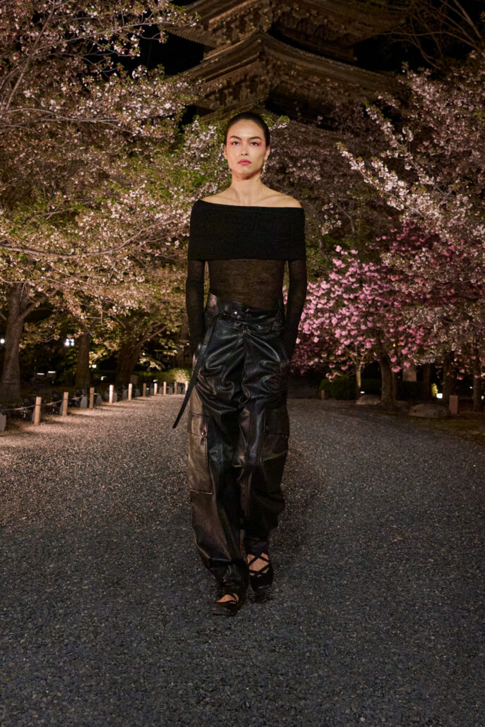 DIOR W RTW FALL25 KYOTO LOOK 19