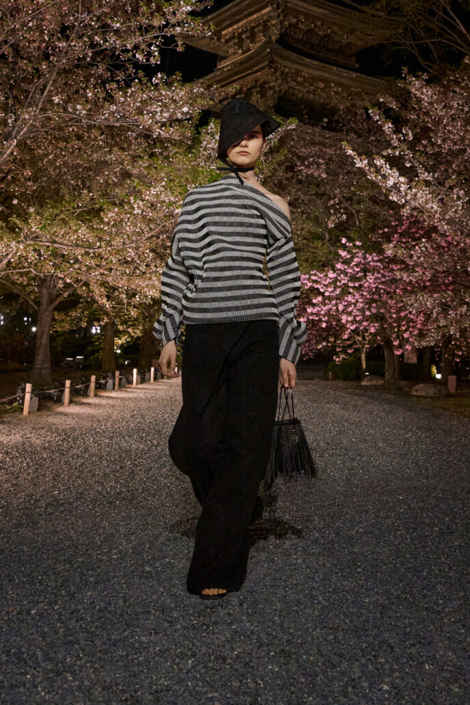 DIOR W RTW FALL25 KYOTO LOOK 21