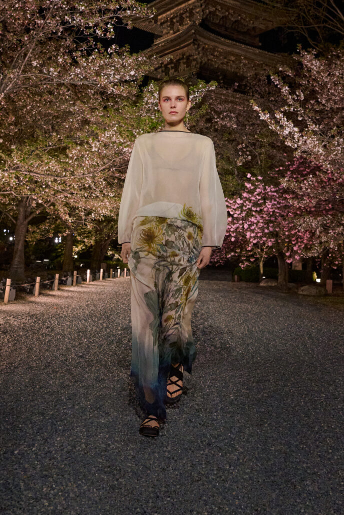 DIOR W RTW FALL25 KYOTO LOOK 38