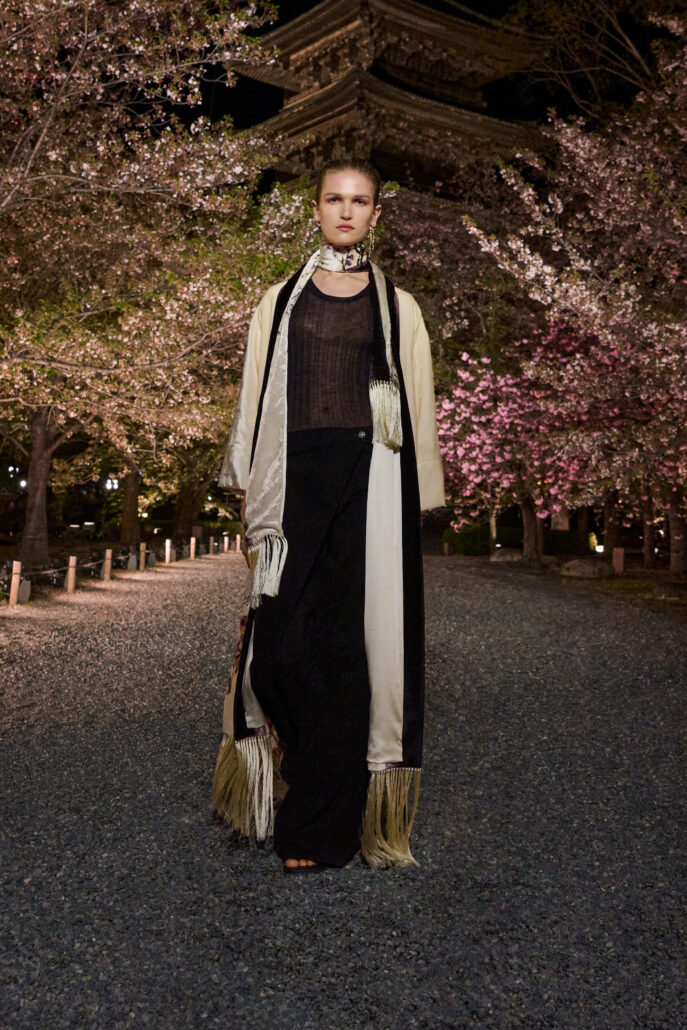 DIOR W RTW FALL25 KYOTO LOOK 53