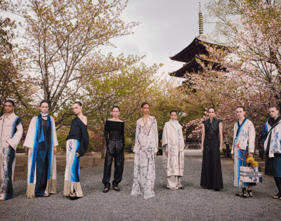 MAIN GROUPSHOT © CECY YOUNG