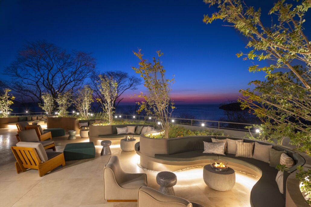 La Terraza ©2025 Hilton