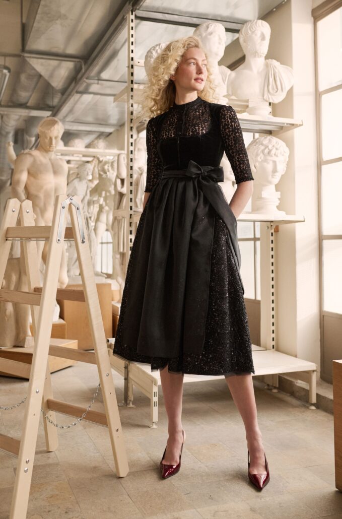 © 2025 talbot runhof purple label fashion gmbh