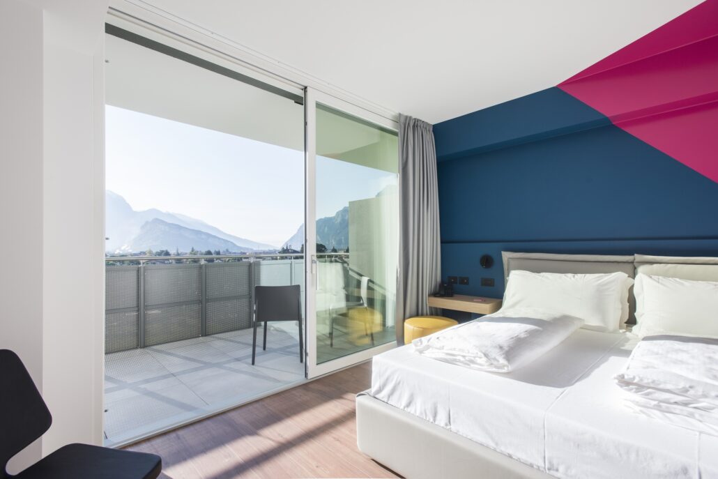 Zimmer „Glücklich“ ©Hoody active happiness hotel