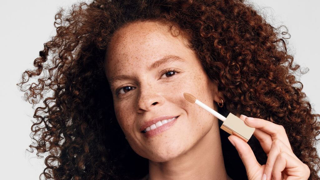 Estee Lauder Double Wear Stay in Place Concealer 36 EUR 2 1024x576 1