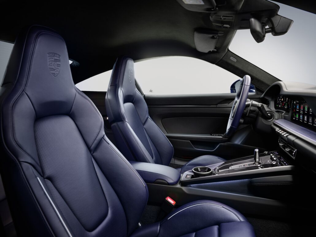 ©Ferragamo x Porsche