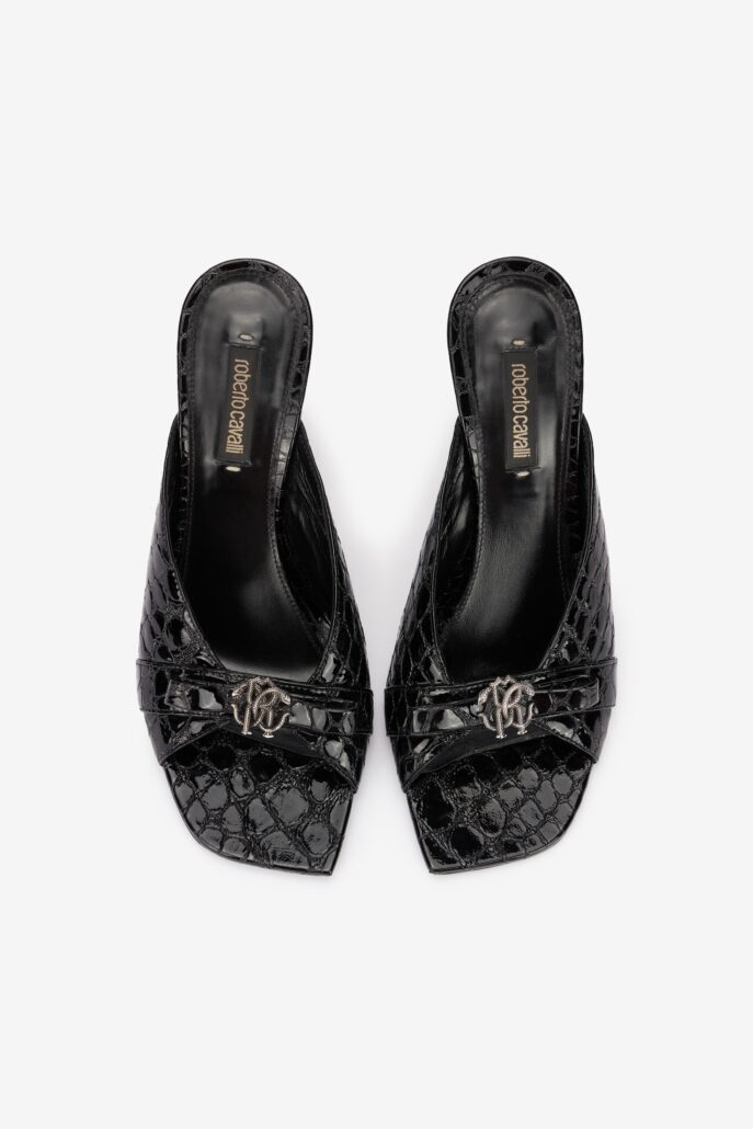 UKS031PZV97D0056 ECOM DETAIL2