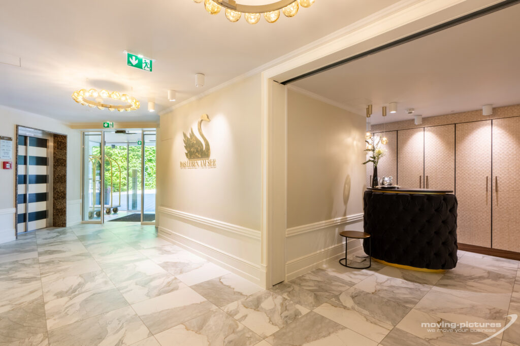 neuer eingangsbereich c moving pictures kollers hotel 1024x682 1