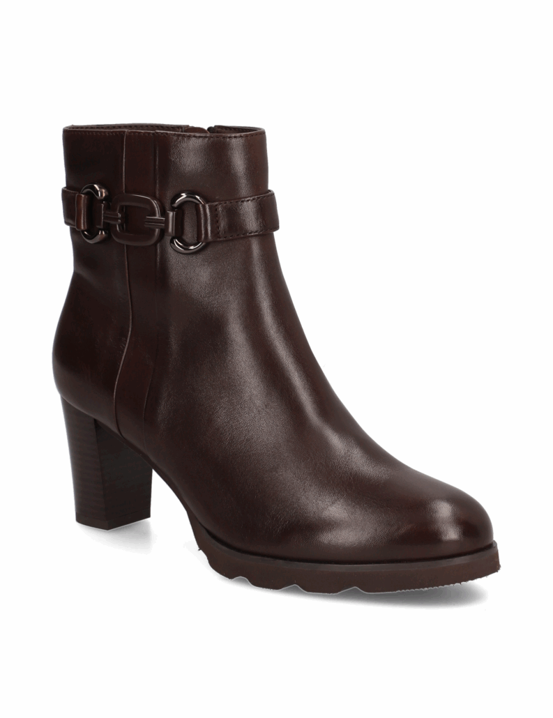 Poe Glattleder-Stiefelette um 130€