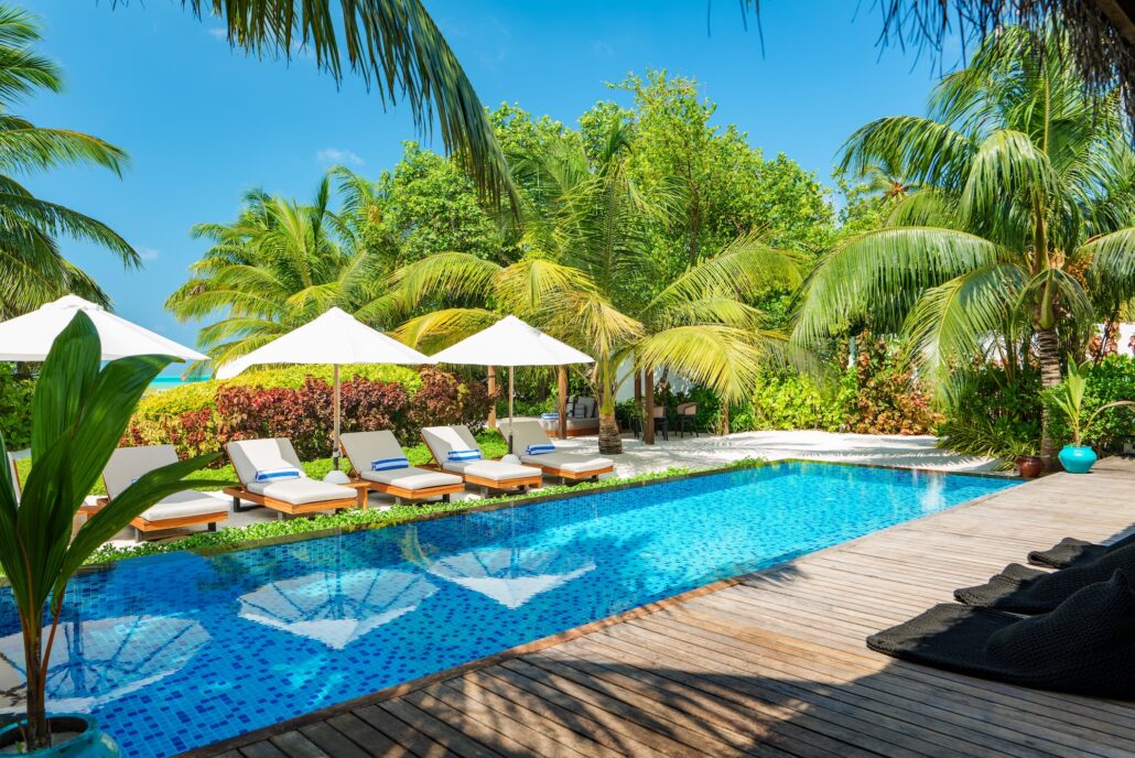 23 Sirru Fen Fushi Sirru 7BD Selected 26